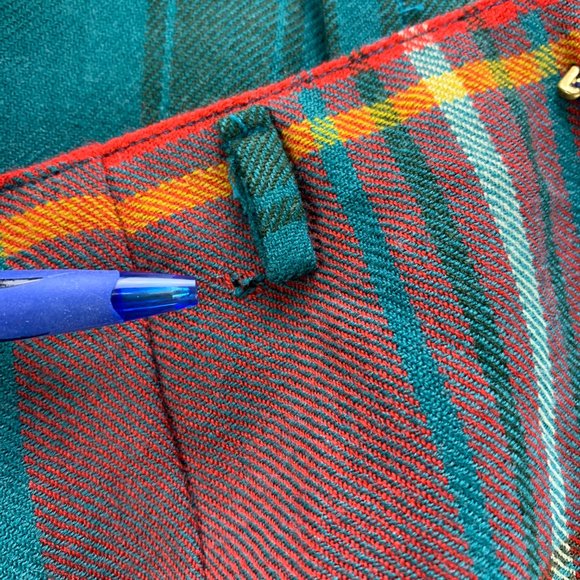 **SOLD**Vintage Ralph Lauren Skirt Womens 12 Wool Plaid Fringe Long Wrap Red - Picture 16 of 16